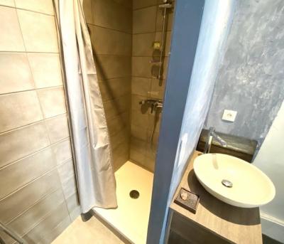 2 Bedrooms - House - Aquitaine - For Sale - 11743-stc