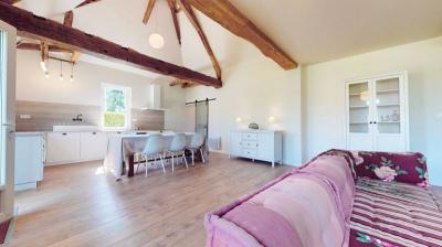 Maison En Pierre 3 Chambres De Plain Pied Et Un Bureau Dans Bergerac