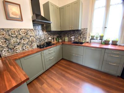 Maison De Ville Elegante En Plein Cœur De Cette Ville Populaire Du Perigord
