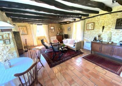 Maison De Campagne Independante En Pierre Avec Gite Separe