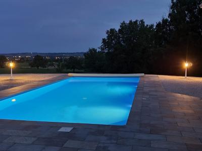 Superbe Maison D\\\'architecte De Plain-pied Et Piscine, Idealement Situee A Seulement 5 Minutes Du