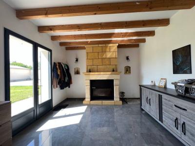 Longere En Pierre Renovee