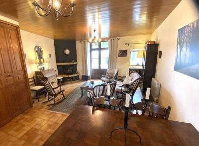 Charmante Propriete De Caractere Au Cœur De Ce Village Perigourdin Prise, Avec Une Vue Imprenable.