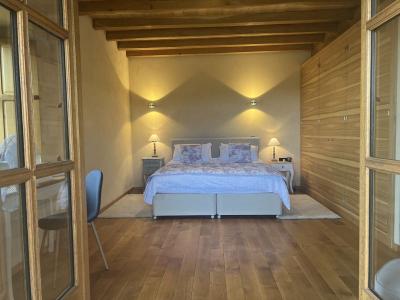 Exclusivite À Biron: Propriete En Pierres Avec Piscine, Dependances A Renover Et Vue Imprenable Sur