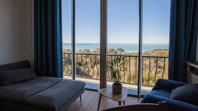 Superbe Studio De 24 M2 Offrant Une Magnifique Vue Sur L\\\'ocean A Bidart.