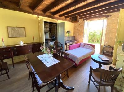 Belle Maison En Pierre A Vendre Au Coeur Du Perigord Noir