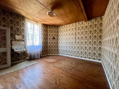 Maison Ancienne A Renover