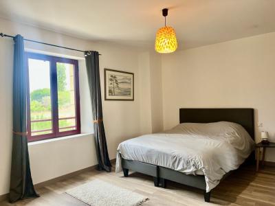 Monpazier: Perigourdine Contemporaine Avec Piscine, Terrain Constructible.