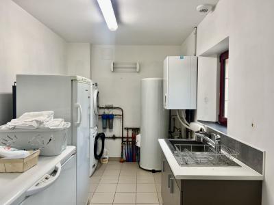 Monpazier: Perigourdine Contemporaine Avec Piscine, Terrain Constructible.