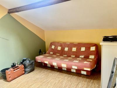 Proche Beaumont: Maison De Village Avec Jardin