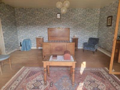 &#8364;129000 - Old 5 Bedroom House - Proche Ruffec