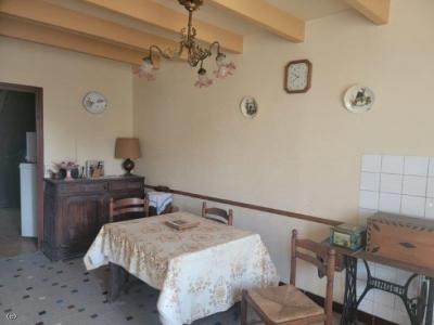 &#8364;129000 - Old 5 Bedroom House - Proche Ruffec