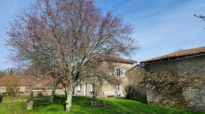 &#8364;130000 - 2 Bedroom Stone House With Outbuildings And Garden