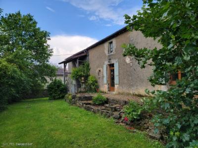 &#8364;265000 - Character House With Beautiful Garden