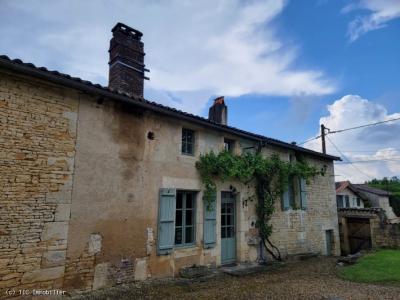 &#8364;265000 - Character House With Beautiful Garden