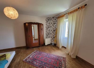 &#8364;117700 - Beautiful Stone House With Large Garden