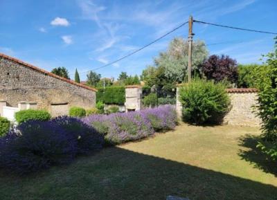 &#8364;233200 - Beautiful Stone House With Numerous Outbuildings In The Heart Of Ruffec