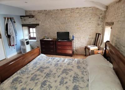 &#8364;153700 - Beautiful Old House Between Villefagnan And Chef-boutonne