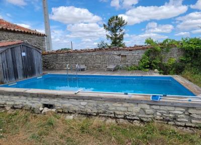 &#8364;153700 - Beautiful Old House Between Villefagnan And Chef-boutonne