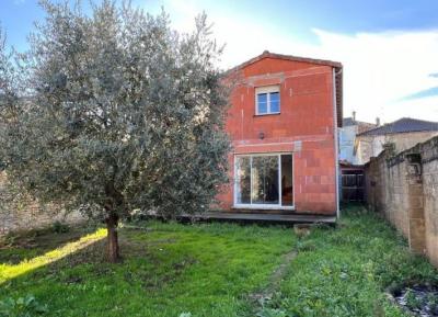 &#8364;112350 - 3 Bedroom House With Garden And Garage Tucked Away- Centre Ruffec