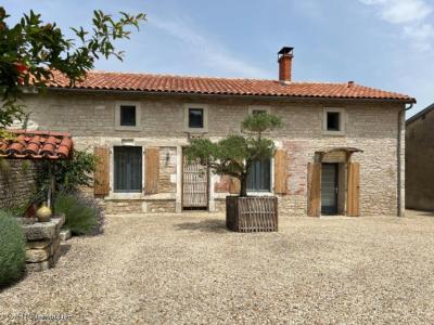 &#8364;258600 - Beautiful Stone House With Magnificent Garden