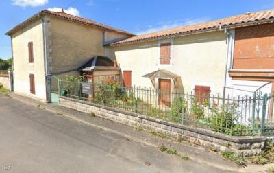 &#8364;96750 - Beautiful House Built In 1926 With Outbuildings And Garden