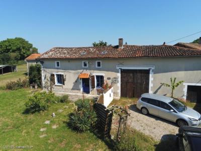 &#8364;129000 - Charming 3 Bedroom Stone House & Gardens In A Quiet Hamlet Close To Champagne Mouton