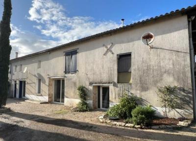 &#8364;180850 - Beautiful Stone House With Lovely Garden And Many Outbuildings