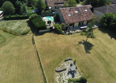 &#8364;237760 - Spectacular 4 Bedroom Country House On Over 4.5 Acres