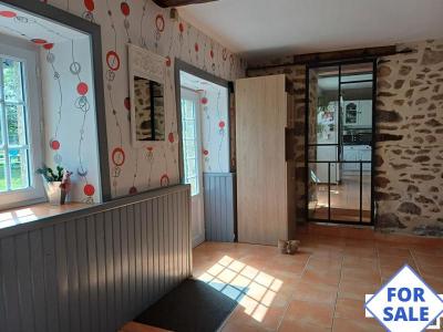 4 Bedrooms - Maison - Pays-de-la-loire - For Rent - P11707