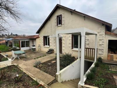 &#8364;170200 - Pretty Town House With Beautiful Garden And Views