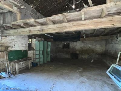 &#8364;24000 - Barn With Orchard Clos In Sauze-vaussais