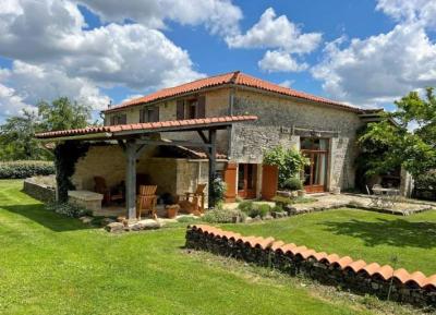 €357890 - Beautiful Group Of 2 Houses With Large Plot