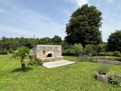 &#8364;258600 - Beautiful Stone House With Magnificent Garden