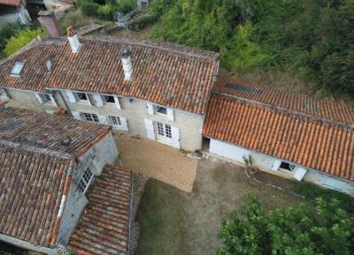 &#8364;164300 - A Rare Find! 4 Bedroom House In Nanteuil-en-vallee With Amazing Views