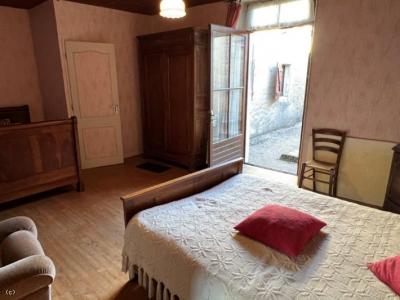 &#8364;129000 - Verteuil-sur-charente : Two Independent Properties With Views Of The Chateau