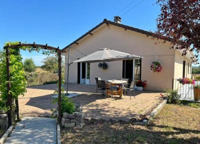 &#8364;149800 - Large Detached House For Sale With Basement In Verteuil-sur-charente