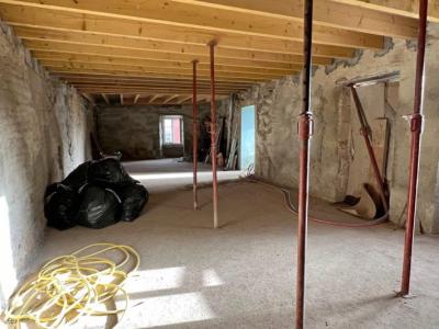 &#8364;60000 - Village House With Garden To Finish Renovating