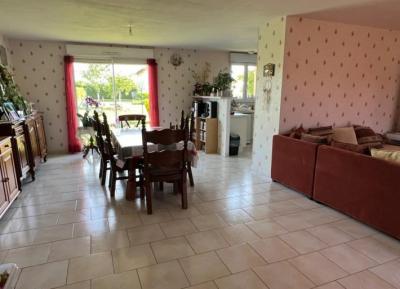 &#8364;149800 - Bungalow 4 Bedrooms Near Ruffec