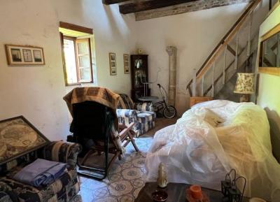 &#8364;123050 - 4 Bedroom House In The Pretty Medieval Village Of Tusson