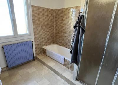 &#8364;149800 - Large Detached House For Sale With Basement In Verteuil-sur-charente