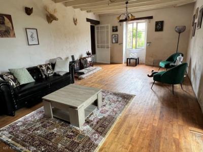 &#8364;129000 - Charming 3 Bedroom Stone House & Gardens In A Quiet Hamlet Close To Champagne Mouton