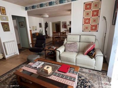 &#8364;258600 - Beautiful Stone House With Magnificent Garden