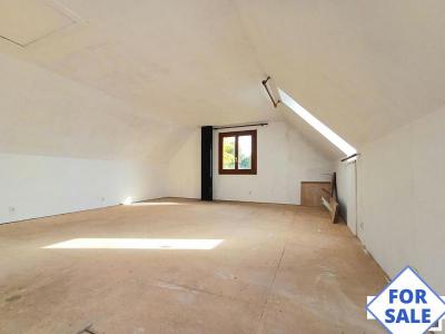 3 Bedrooms - Maison - Pays De La Loire - For Rent - P11629