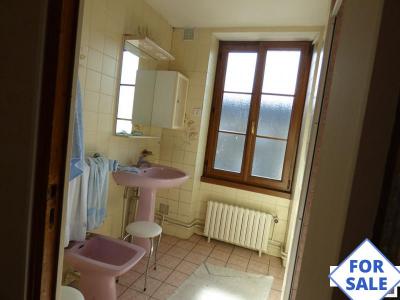 3 Bedrooms - Maison - Basse-normandie - For Rent - A11792