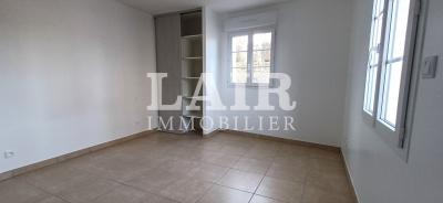 3 Bedrooms - Maison - Pays-de-la-loire - For Rent - P12013