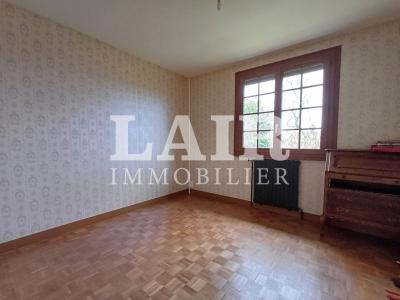 3 Bedrooms - Maison - Pays De La Loire - For Rent - P12240