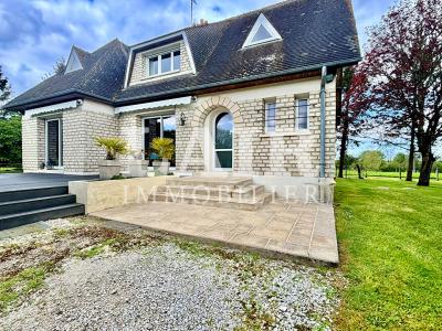 Belle Maison A Vendre A Sees, Avec 8 Hectares D\'herbage Attenant Et Clos.