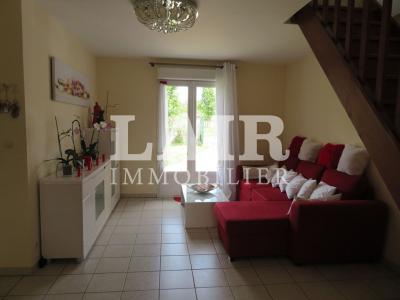 4 Bedrooms - Maison - Pays-de-la-loire - For Rent - A12445