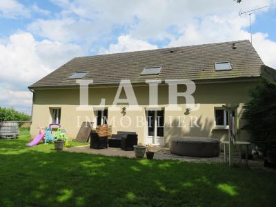 4 Bedrooms - Maison - Pays-de-la-loire - For Rent - A12445